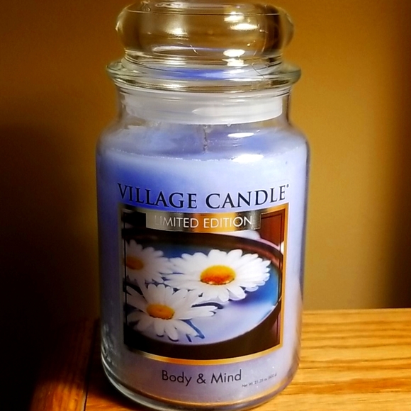 VILLAGE CANDLE